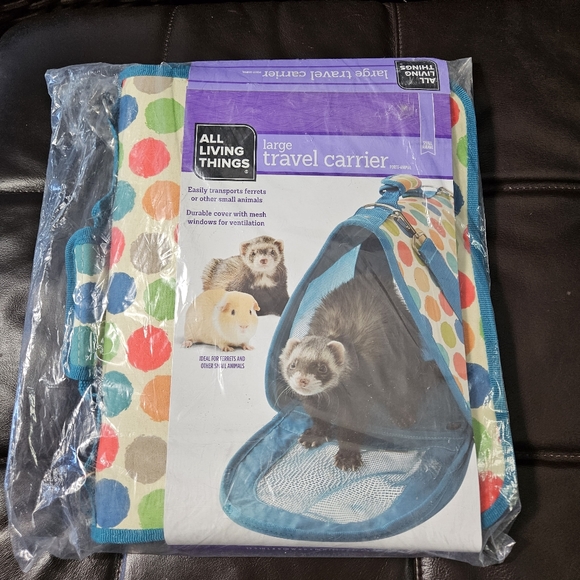 All Living Things Pet Travel Carrier- Large ( New) - Picture 5 of 6